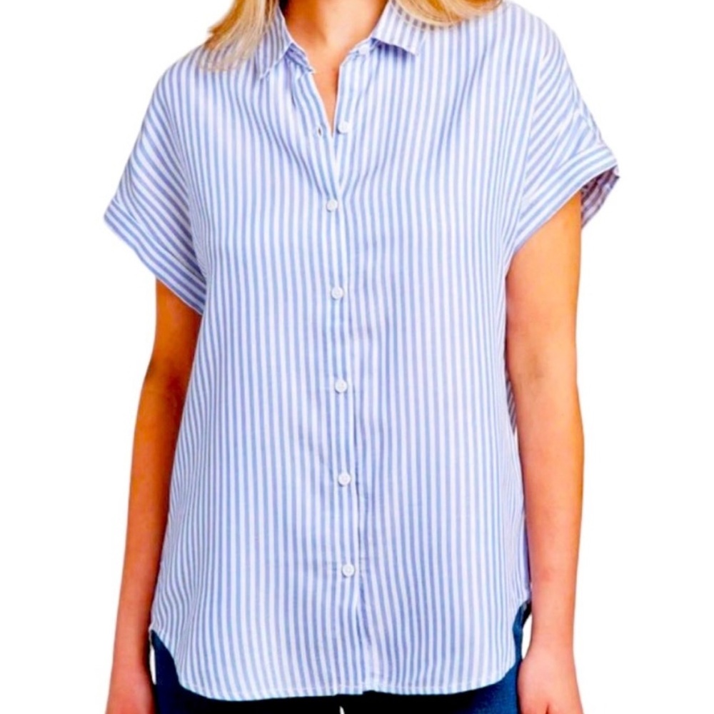 Beachlunchlounge spencer Blue and White Striped Button-Up Shirt